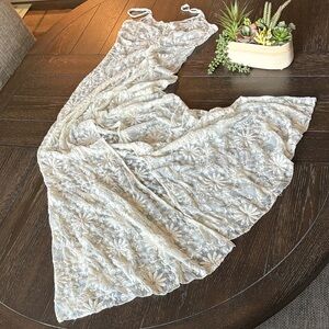 Intimately by Free People Coverup/Negligee - Size Small